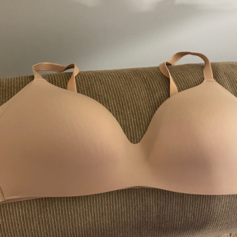 Knix Soft Beige Bra